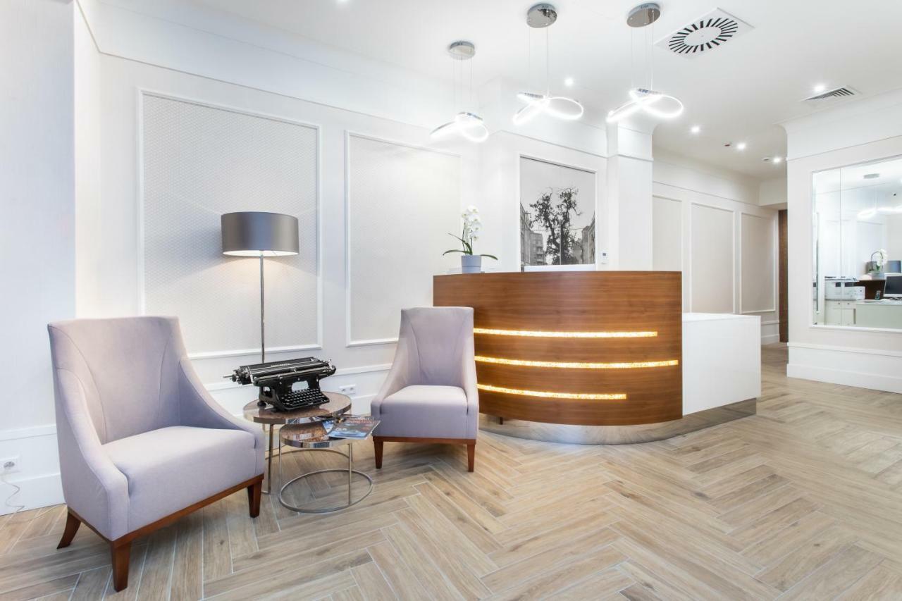 Jakubowy Hotel グディニャ エクステリア 写真