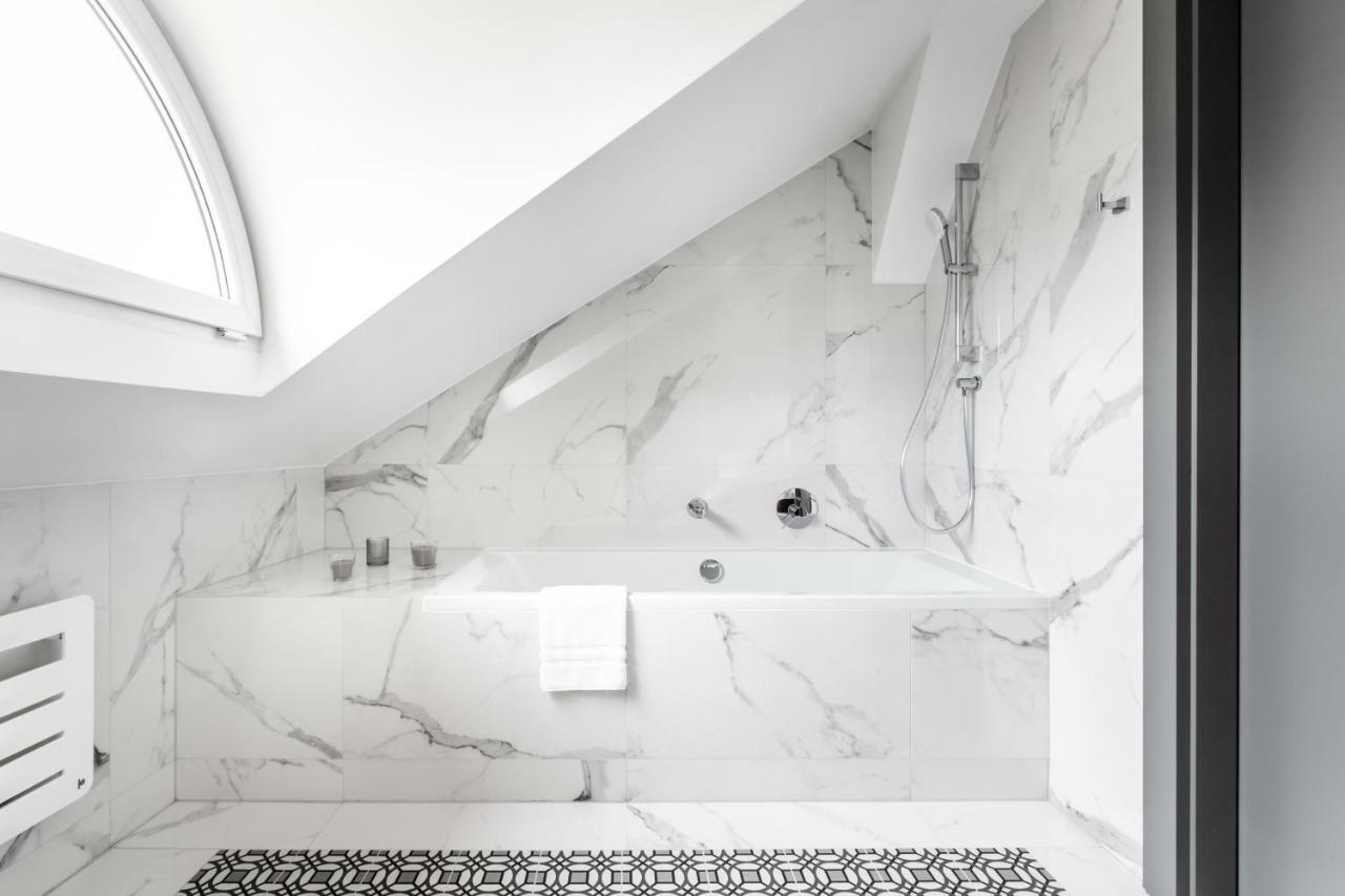 Jakubowy Hotel グディニャ エクステリア 写真